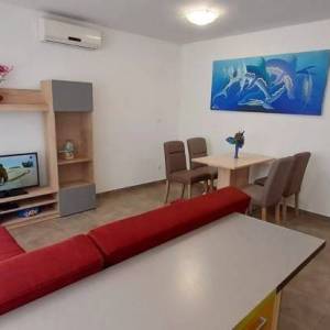 Zagreb-Stenjevec, 2S stan 45m2, vpm, spremište, (dobrodošao manji pas)