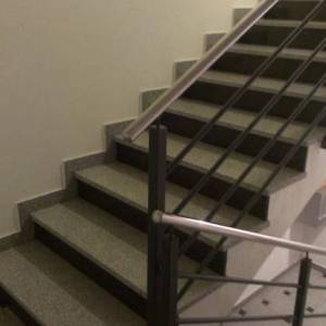 Zagreb-Stenjevec, 2S stan 45m2, vpm, spremište, (dobrodošao manji pas)