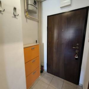 Zagreb-Trešnjevka,  2S stan na 1. katu zgrade s liftom, 40m2, parking