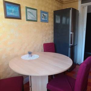 Zagreb-Trešnjevka, 3-sobni stan sa spremištem, 62m2, 1.kat