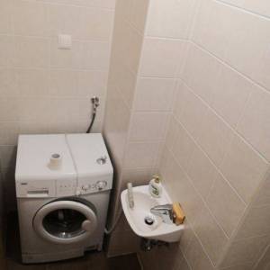 Zagreb-Vrapče, 3.5S stan NKP 78m2 sa spremištem, blizina svih sadržaja