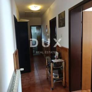 ZAGREB, VRAPČE - Obiteljska kuća na mirnoj lokaciji