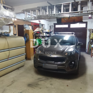 ZAGREB, VRAPČE - Obiteljska kuća na mirnoj lokaciji