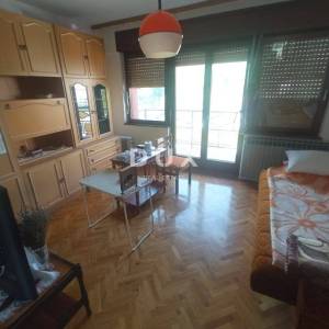 ZAGREB, VRAPČE - Udobna Obiteljska kuća s potencijalom modernog uređenja