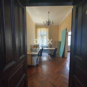 ZAGREB,CENTAR-Građanski stan u centru – blizina Trga bana Jelačića