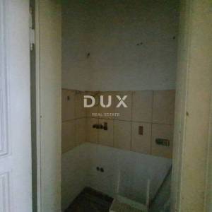 ZAGREB,CENTAR-Građanski stan u centru – blizina Trga bana Jelačića