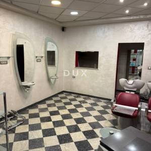 ZAGREB,DUBRAVA- Poslovni prostor u dvorištu poslovne zgrade, izvrsno za beauty djelatnosti