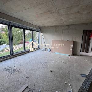 Zagreb,Remete,4-S stan 116m2(S1) s velikim vrtom,parkingom i GPM