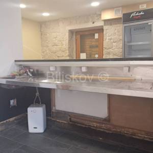 Zakup, Čiovo, ugostiteljstvo