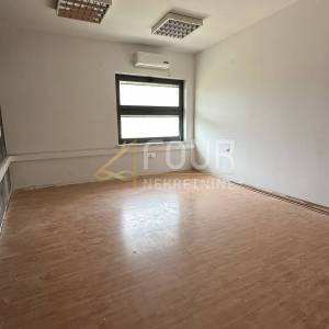Zakup, Matulji, poslovni prostor od 140.45m2