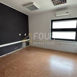 Zakup, Matulji, poslovni prostor od 140.45m2