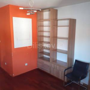 Zakup, Solin centar uredi