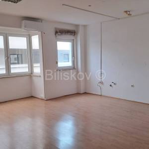 Zakup Split Mejaši uredsko skladišni prostor