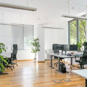 Zakup-Split: prostor površine 100m2 na 1. katu poslovne zgrade