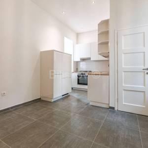 Zakup, Zagreb, Nova Ves, novoadaptirani poslovni prostor 71 m²  vpr 