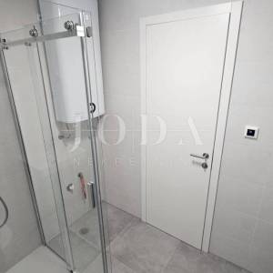 Zamet - dvosobni stan u novogradnji