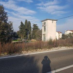 ŽDRELAC - GRAĐEVINSKI TEREN 922m2