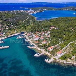 ŽDRELAC - GRAĐEVINSKO ZEMLJIŠTE - 4169 m2