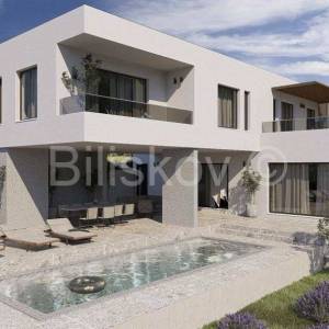 Zemljište s pravomoćnim dozvolom za izgradnju luksuzne vile