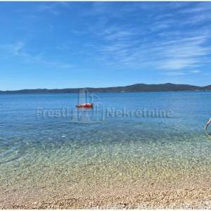 ZEMUNIK DONJI- GRAĐEVINSKO 1044m2, SVA INFRASTRUKTURA UZ TEREN!