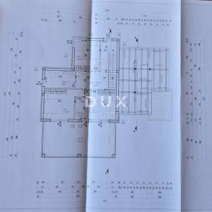 ZEMUNIK GORNJI - Zemljište s objektom i građevinskom dozvolom!