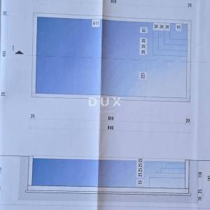 ZEMUNIK GORNJI - Zemljište s objektom i građevinskom dozvolom!