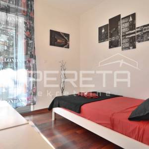 Žnjan, trosoban stan 101 m² s terasama i garažom