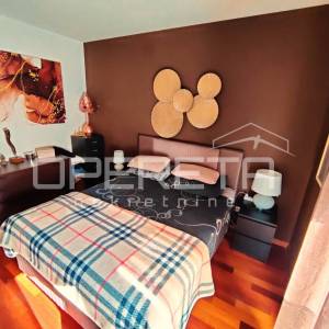 Žnjan, trosoban stan 101 m² s terasama i garažom