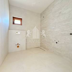 1-soban apartman s vrtom u novogradnji-Nin