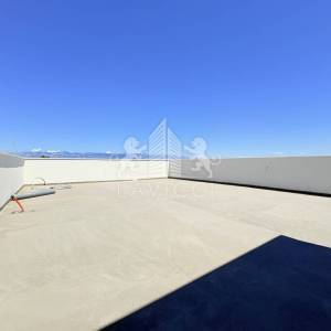 2-soban apartman s krovnom terasom *PRILIKA*-Privlaka, Zadar