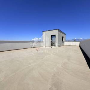 2-soban apartman s krovnom terasom *NOVOGRADNJA*-Privlaka