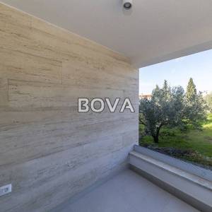 Apartman 105 m2 – Zadar *POGLED MORE* (ID-2560/E)