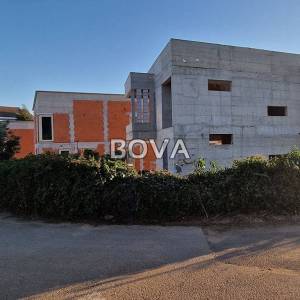 Apartman 134 m2 – Petrčane *Mirno naselje* (ID-2544/E)