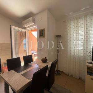 Apartman 200m od mora na Pagu