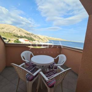 Apartman 200m od mora na Pagu