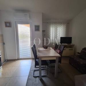Apartman 200m od mora na Pagu