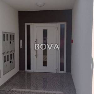 Apartman 87 m2 – Pakoštane *Blizina mora* (ID-2458/E)