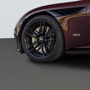 Aston Martin DBS Superleggera - 3 godine jamstva