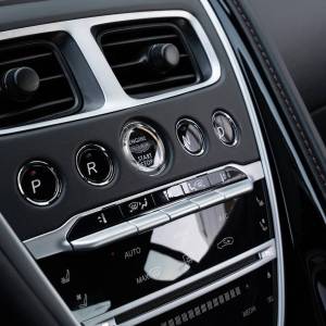 Aston Martin DBS Superleggera - 3 godine jamstva