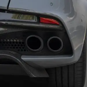 Aston Martin DBS Superleggera 5.2 V12 - 3 godine jamstva