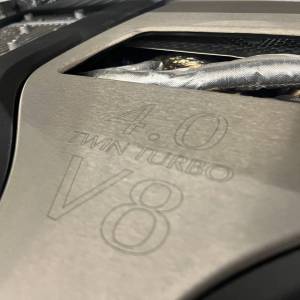 Aston Martin DBX AM8 550PS