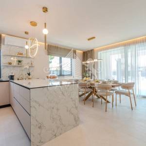 Atraktivna moderna villa s bazenom i jacuzzijem - Privlaka, Zadar