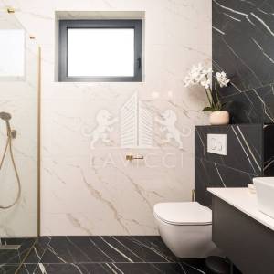 Atraktivna moderna villa s bazenom i jacuzzijem - Privlaka, Zadar