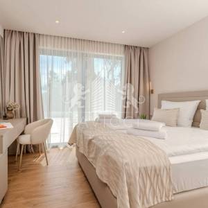 Atraktivna moderna villa s bazenom i jacuzzijem - Privlaka, Zadar