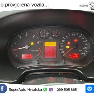 Audi A3 1.6i 102 KS