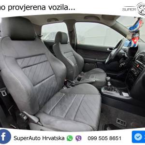 Audi A3 1.6i 102 KS