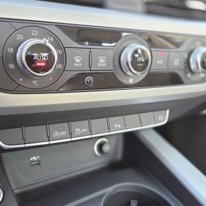 Audi A4 35 TDI S-TRONIC *83000 KM* JAMSTVO 12-24