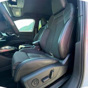 Audi Q4 E-tron 50 quattro 299 KS, ACC+KAM+KEY+GR SJED+VIRT+LANE