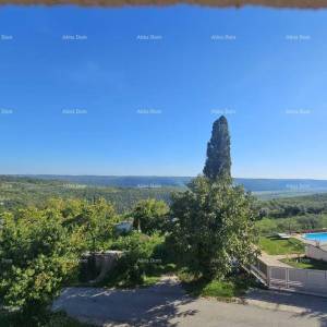 Autentična, istarska kamena kuća, s pogledom na more – Buje!