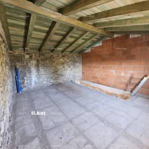 Autentična, istarska kamena kuća, s pogledom na more – Buje!